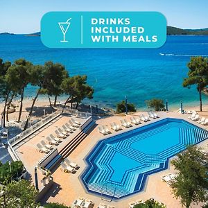 Aminess Vival Grand Azur Hotel